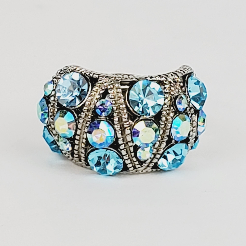 Aquamarine Rhinestone Silvertone Ring ⭐️Bundle Me!